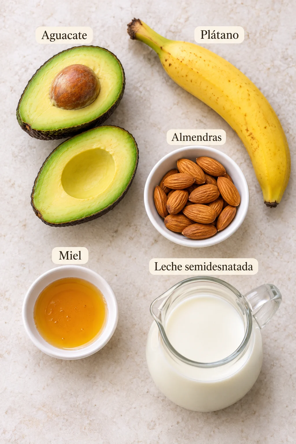 Ingredientes etiquetados para batido de aguacate